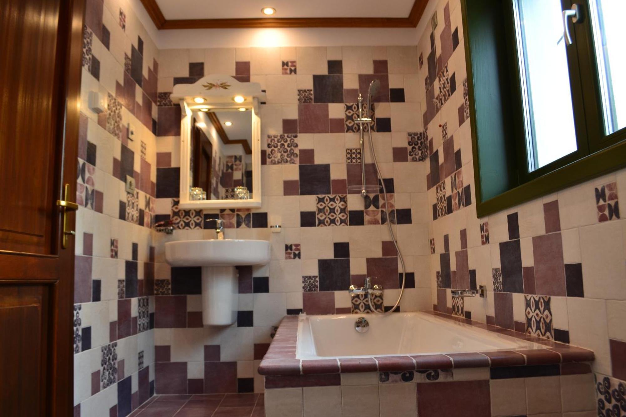 Casa Comana Boutique Hotel Bucureşti Ngoại thất bức ảnh