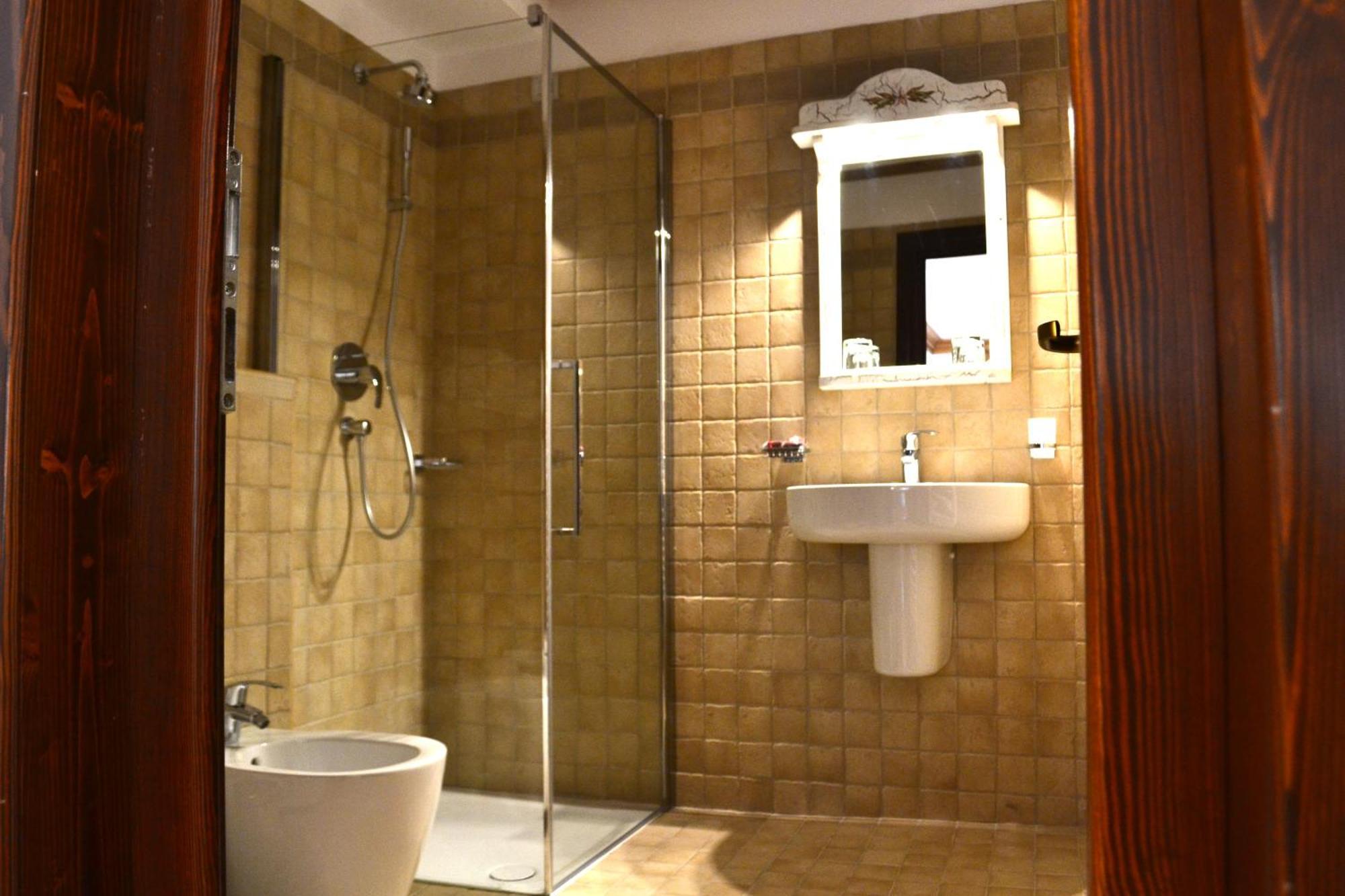 Casa Comana Boutique Hotel Bucureşti Ngoại thất bức ảnh